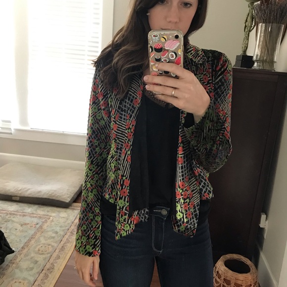 Floral Velvet Convertible Top - Picture 4 of 7